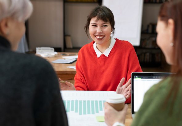 ใช้คำน้อยที่เข้าใจได้มาก